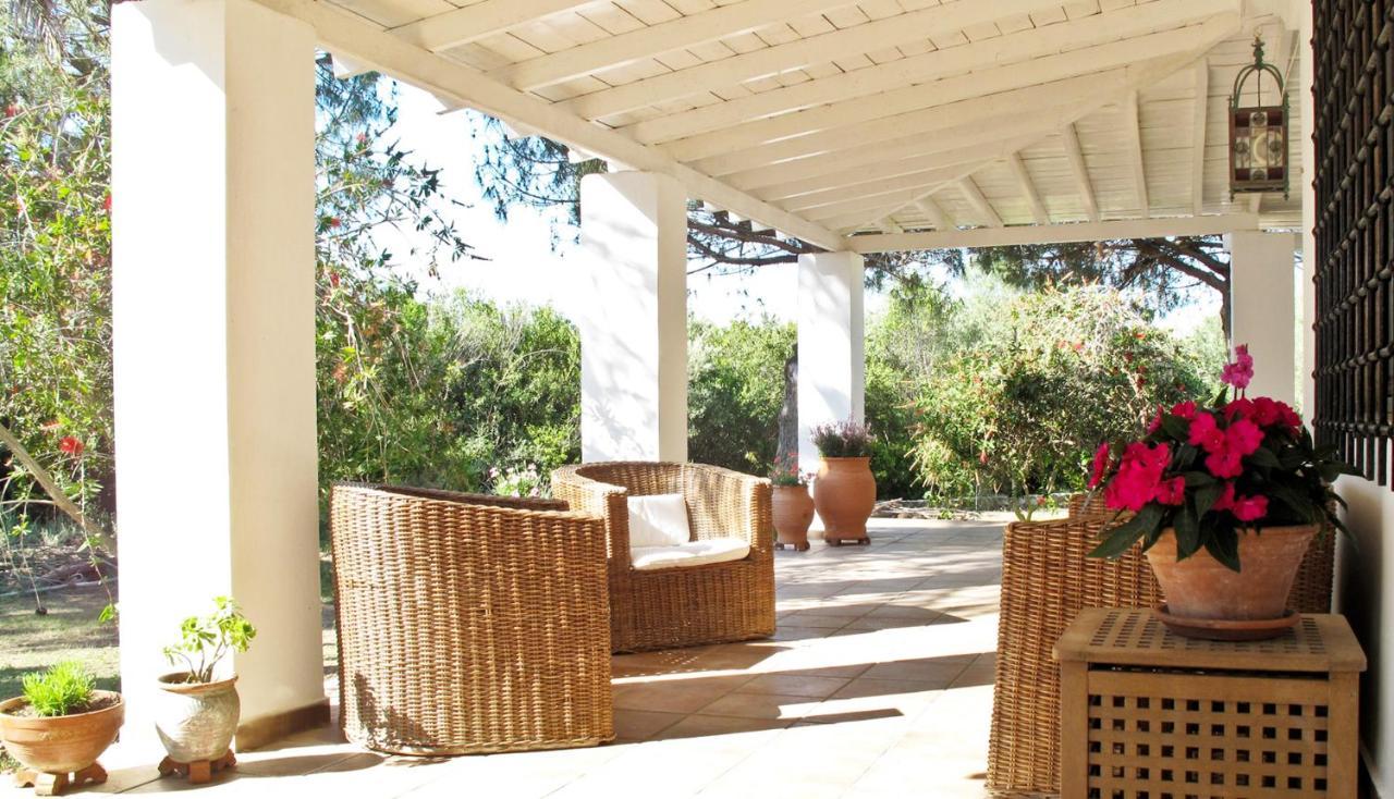 Olive Bay Beach House Amulianí Kültér fotó