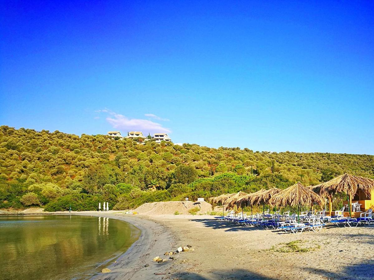 Olive Bay Beach House Amulianí Kültér fotó